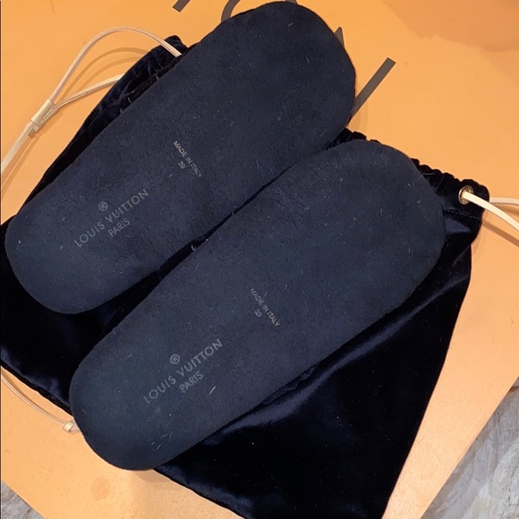 SOLD‼️🎉🥳HP🥳🎉Louis Vuitton monogram dreamy slippers💕 - Picture 11 of 13